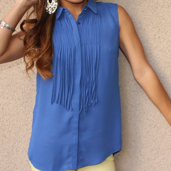 Blue Sleeveless Fringe Button Blouse - Picture 3 of 3